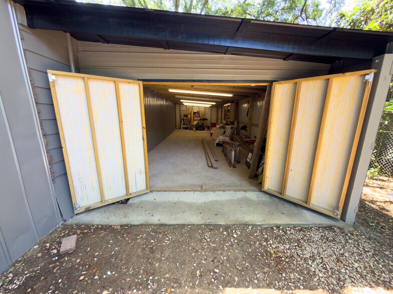 More Photos Of 2807 W Gadsden St, Pensacola Industrial For Sale