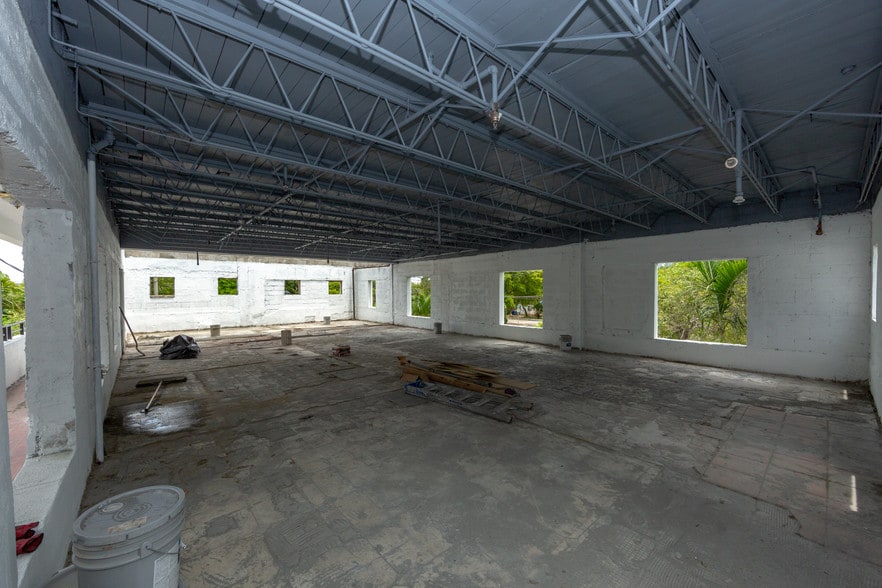 More Photos Of 4900 NE 2nd Ave, Miami Freestanding For Lease
