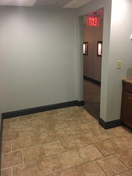 More Photos Of 2001 Montour Church Rd, Oakdale Office For Lease