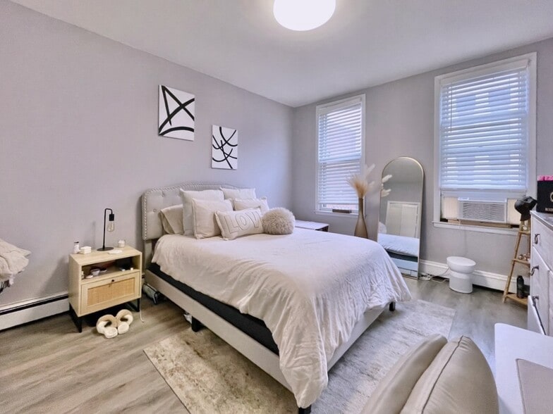 More Photos Of 227 Clinton St, Hoboken Apartments For Sale