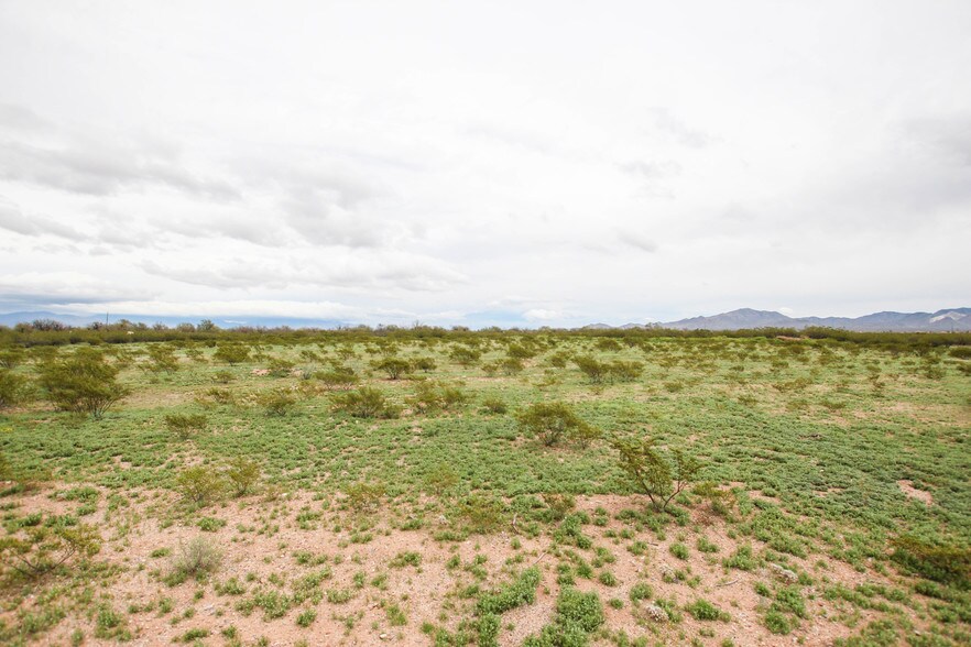 More Photos Of 5860 E Comsoft Pl, Sahuarita Land For Lease