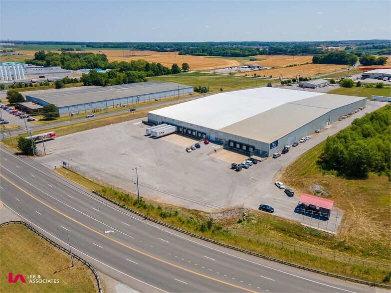 More Photos Of 1136 Dunlop Ln, Clarksville Warehouse For Lease