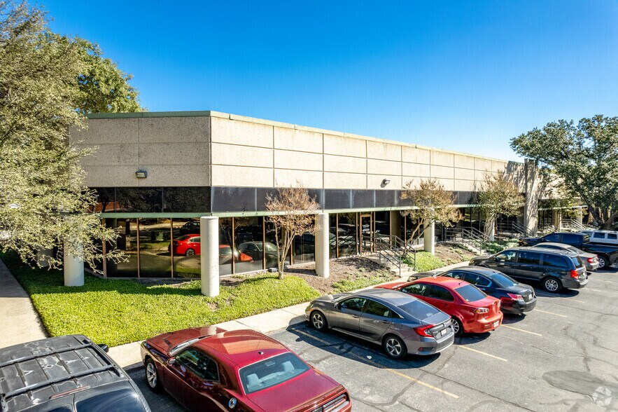 More Photos Of 4702-4716 Research Dr, San Antonio Unknown For Lease