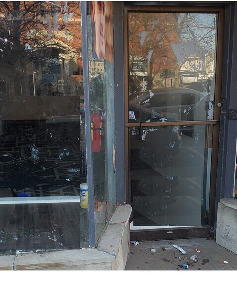 More Photos Of 18 Ainslie St S, Cambridge Storefront Retail Residential For Lease