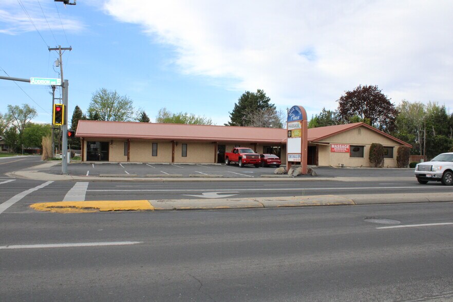 Primary Photo Of 1286-1296 Addison Ave E, Twin Falls Storefront Retail Office For Lease