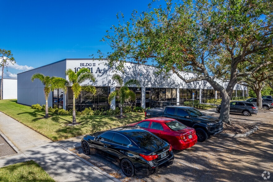 More Photos Of 11001 Roosevelt Blvd, Saint Petersburg Unknown For Lease