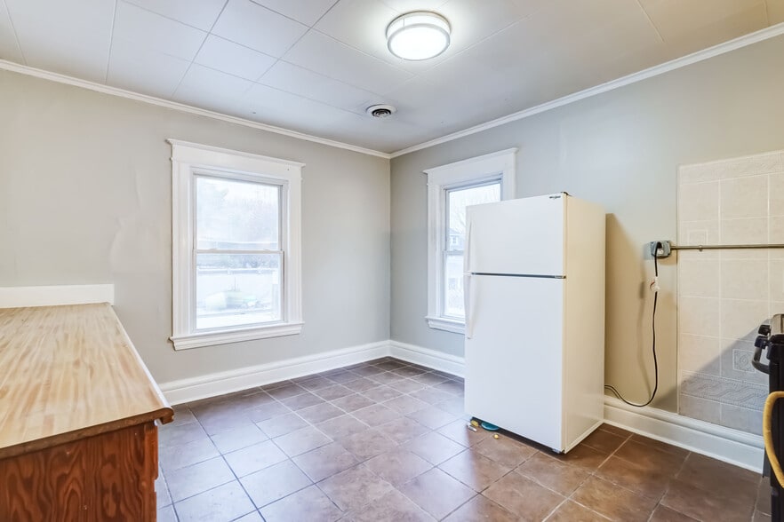 More Photos Of 1132 Monroe Ave, Rochester Freestanding For Sale