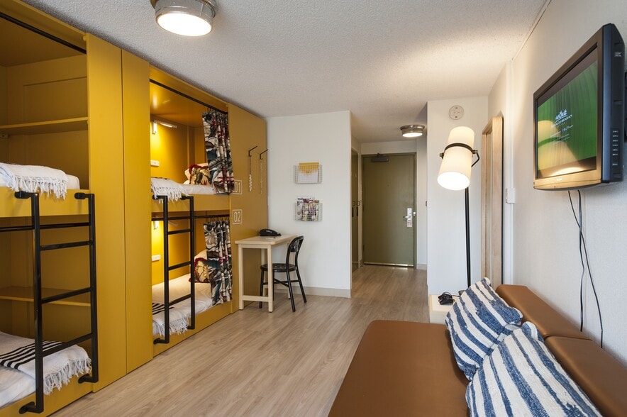 More Photos Of 2555 Cartwright Rd, Honolulu Hotel For Sale