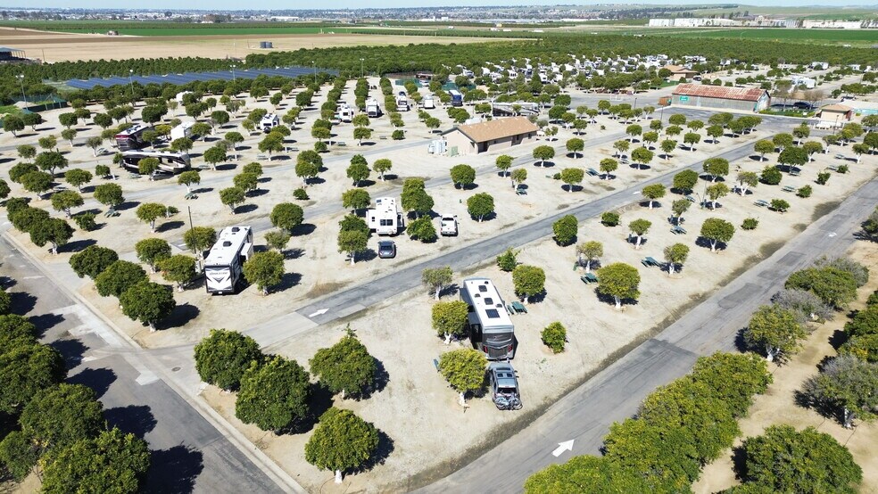 More Photos Of 1452 S Edison Rd, Bakersfield Trailer Camper Park For Sale