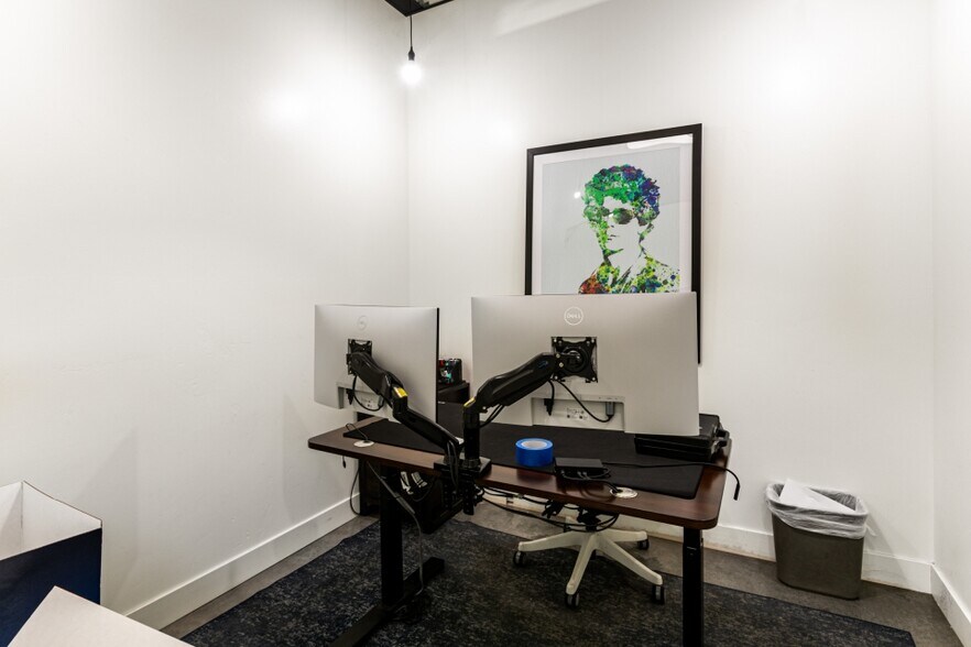 More Photos Of 4383 Forestdale Dr, Park City Warehouse For Lease