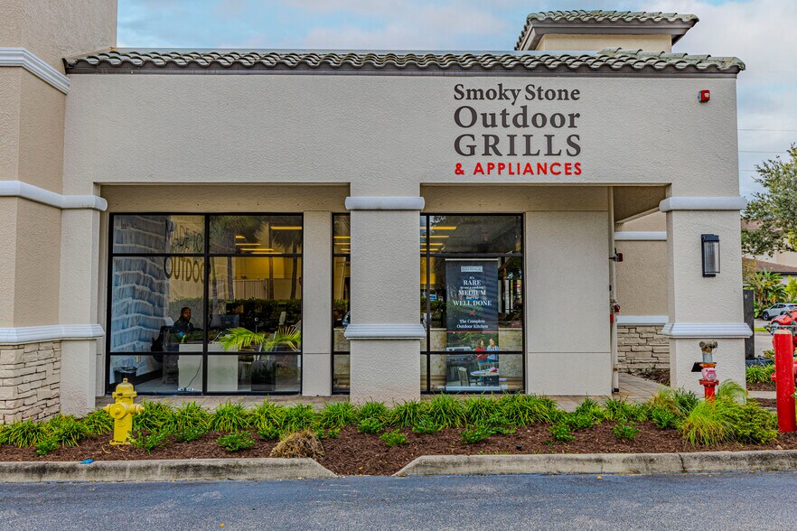 More Photos Of 2400 Vanderbilt Beach Rd, Naples Storefront Retail Office For Sale