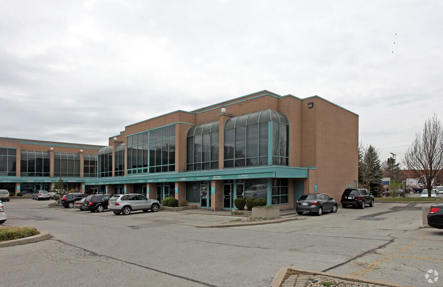 More Photos Of 1315 Lawrence Ave E, Toronto Office For Sale