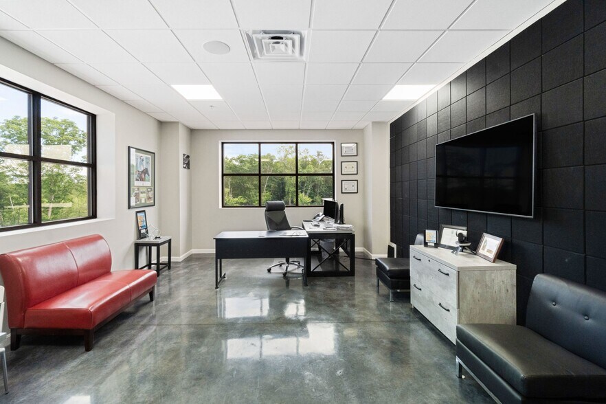 More Photos Of 2302 Turnpike St, North Andover General Retail For Sale