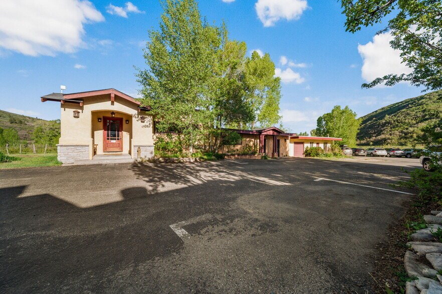 More Photos Of 4 County Road 124, Hesperus Restaurant For Sale