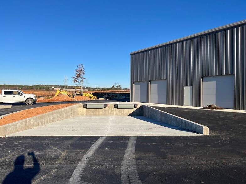 More Photos Of 140 Jeffrey way, Youngsville Warehouse For Lease