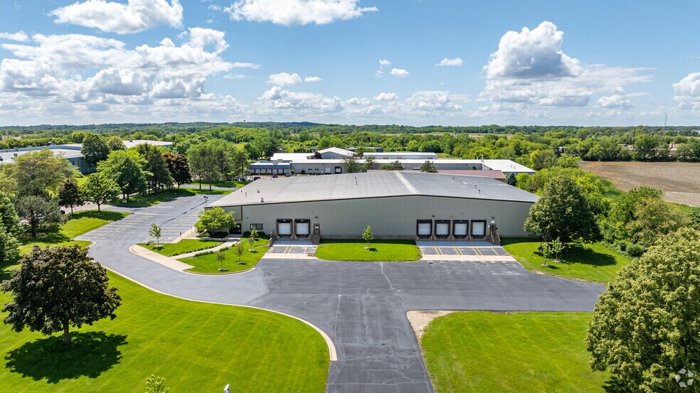 More Photos Of 1205-1227 Barberry Dr, Janesville Manufacturing For Sale