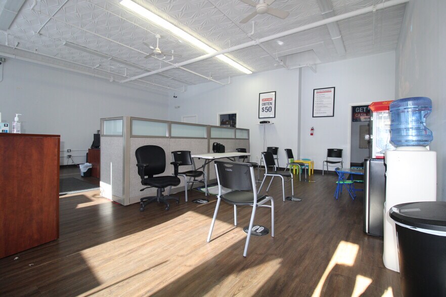 More Photos Of 483 Belmont Ave, Springfield Freestanding For Lease
