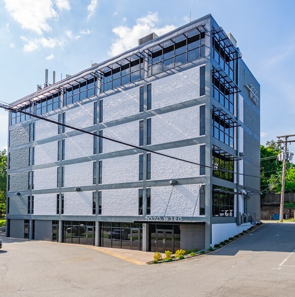 More Photos Of 2020 W 3rd St, Little Rock Office Residential For Lease