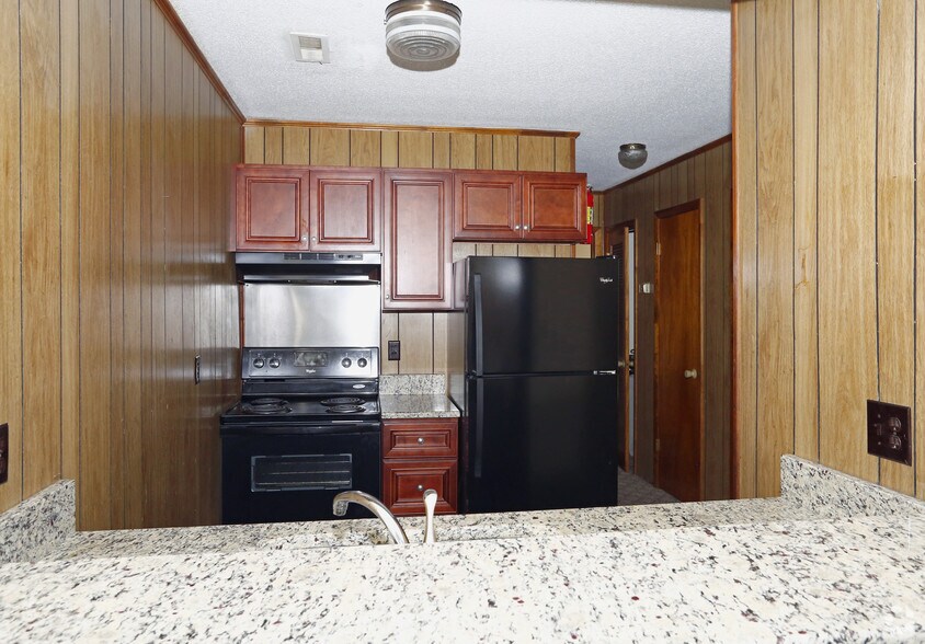 More Photos Of 6535 Summertime Apartments, 6535 Jeffrey Dr, Fayetteville Apartments For Sale