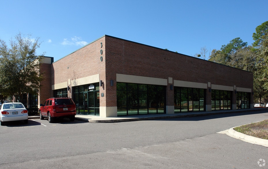 More Photos Of 12276 San Jose Blvd, Jacksonville Medical For Lease