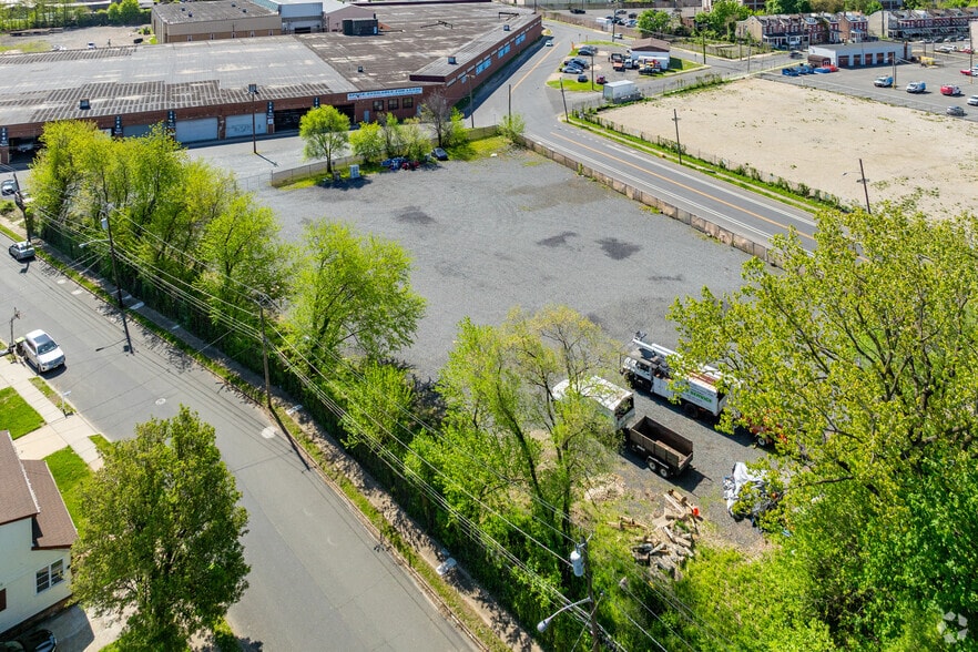 More Photos Of 50 Parkway Ave, Ewing Township Land For Lease