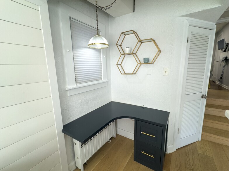 More Photos Of 304 Bloomfield Ave, Verona Medical For Lease