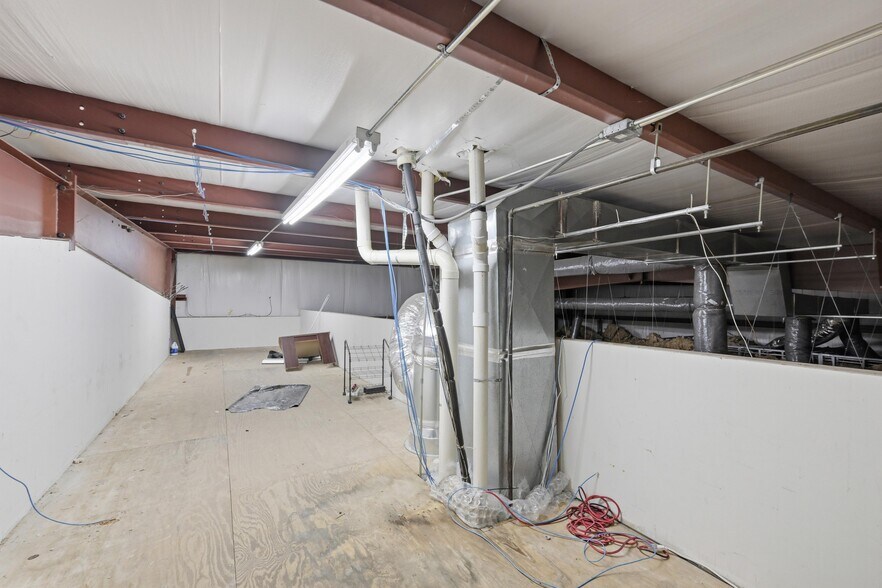 More Photos Of 602 S Michigan Ave, Joplin Freestanding For Lease