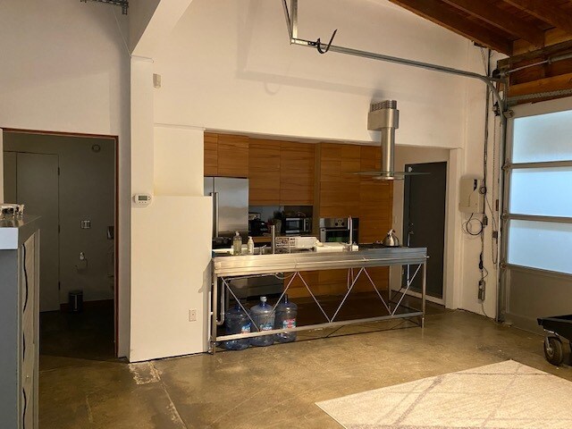 More Photos Of 612-624 Hampton Dr, Venice Loft Creative Space For Lease