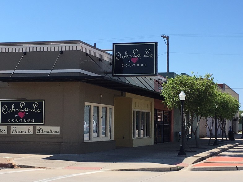 Primary Photo Of 524 6th St N, Texas City Restaurant For Lease