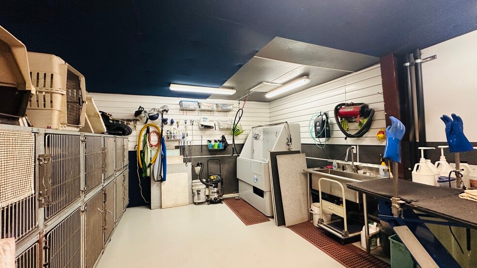 More Photos Of 35194-35206 Alvarado Niles Rd, Union City Industrial For Sale