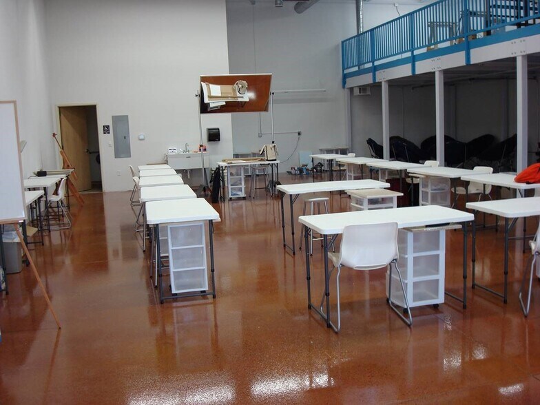 Primary Photo Of 2001-2023 O'Neil Rd, Hudson Office For Lease