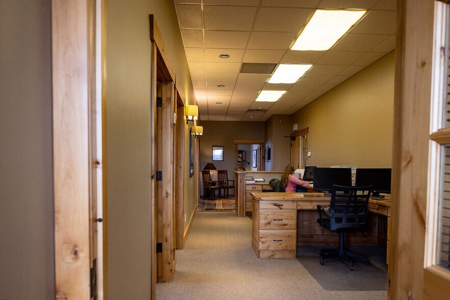 More Photos Of 4252 Highland Dr, Salt Lake City Medical For Sale