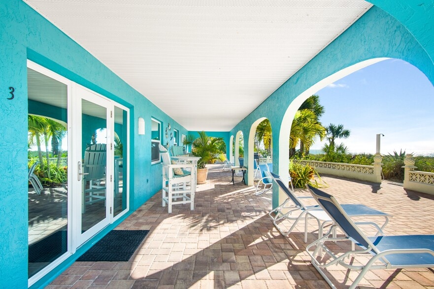 More Photos Of 217 Casey Key Rd, Nokomis Specialty For Sale