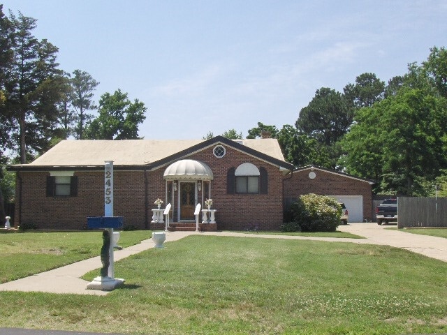 Primary Photo Of 2453 Beaufort Ave, Virginia Beach Apartments For Sale