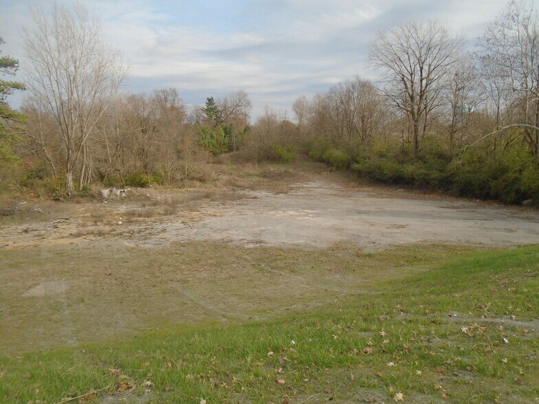 More Photos Of 546 Main st, Madisonville Land For Sale