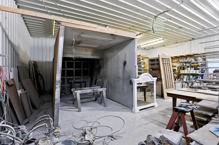 More Photos Of 291 E Two Cent Rd, Bargersville Warehouse For Sale