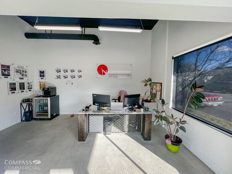 More Photos Of 906 NW Harriman St, Bend Loft Creative Space For Lease