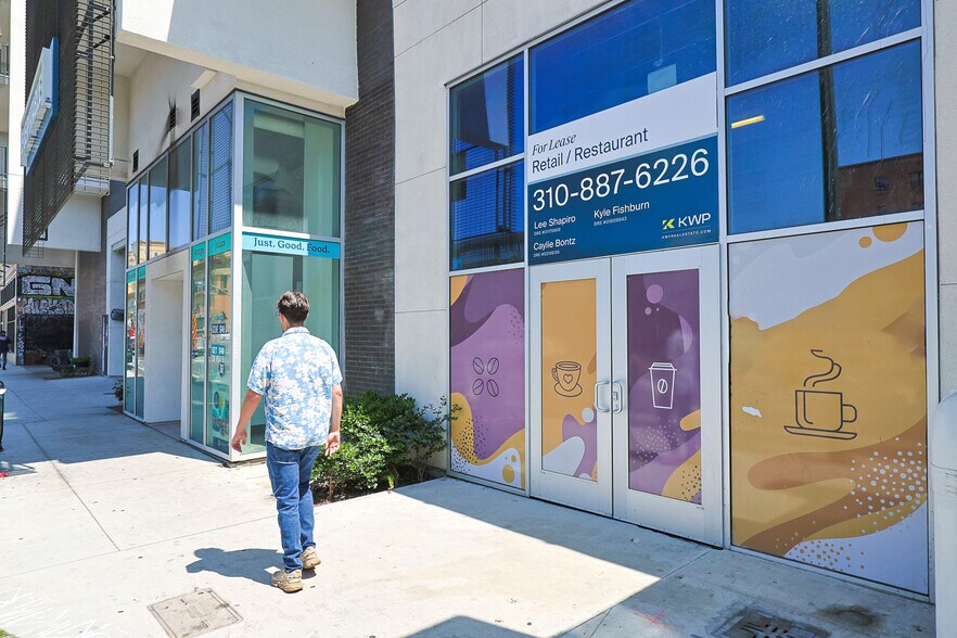 More Photos Of 5550 Hollywood Blvd, Los Angeles Apartments For Lease