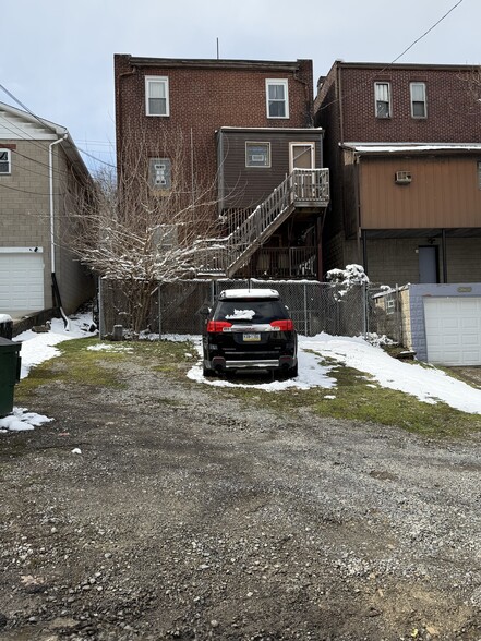More Photos Of 342 Center Ave, Pittsburgh Storefront Retail Residential For Sale