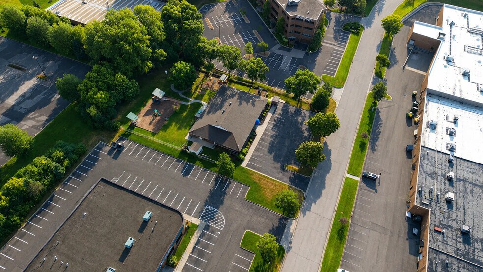 More Photos Of 100 Cobblestone Ln, Burnsville Daycare Center For Sale