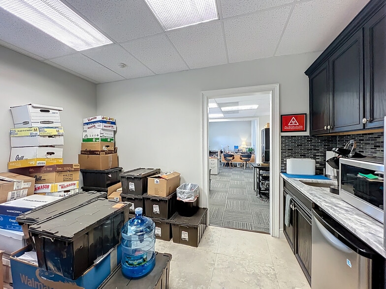 More Photos Of 1095 W Morse Blvd, Winter Park Office For Lease