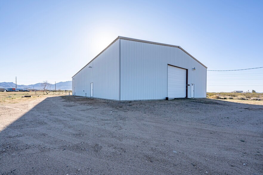 More Photos Of 14690 Cattle Dr, Dolan Springs Industrial For Sale