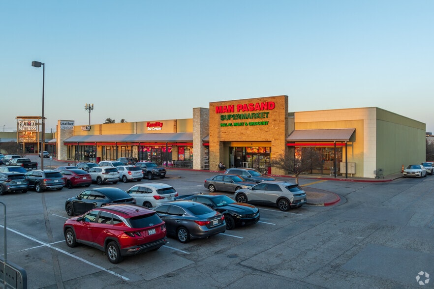 More Photos Of 13945 Research Blvd, Austin Unknown For Lease