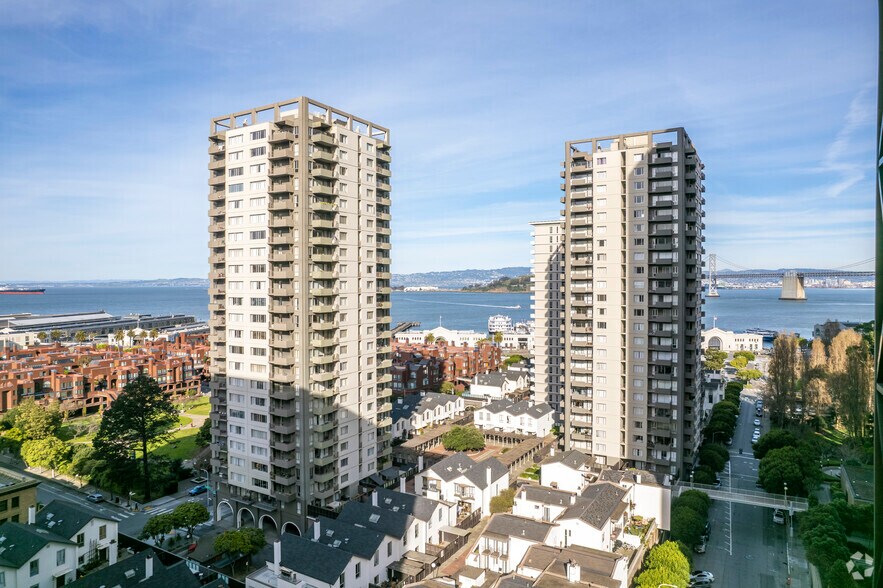 More Photos Of 460 Davis Ct, San Francisco Apartments For Lease