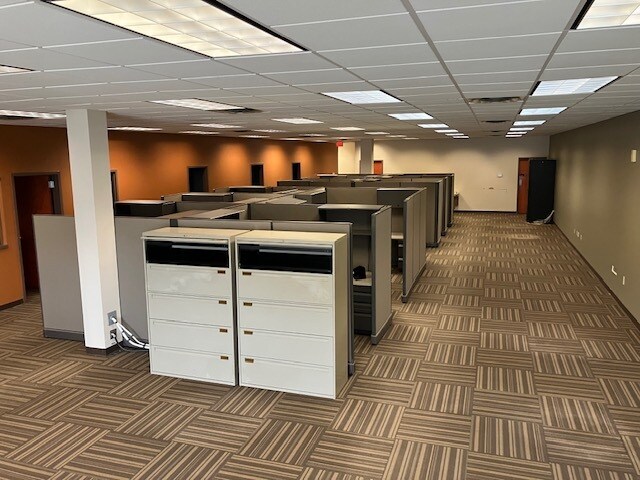 More Photos Of 1-9 Fletcher Sq, Dunbar Unknown For Lease