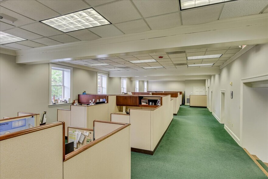 More Photos Of 624 Ellis St, Augusta Office For Sale