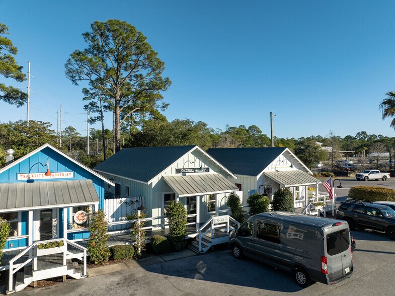 More Photos Of 26 Logan Ln, Santa Rosa Beach General Retail For Sale