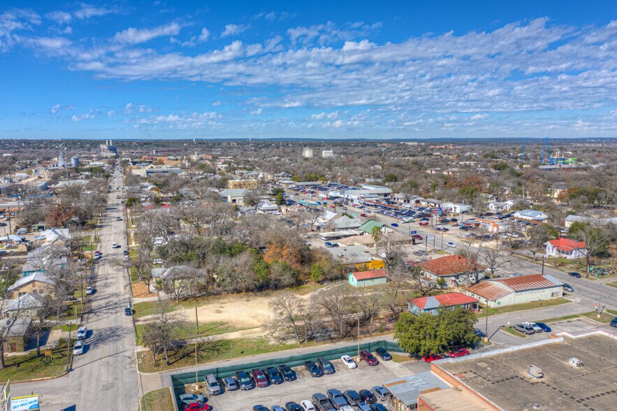 More Photos Of 650-664 S Seguin Ave, New Braunfels Land For Sale