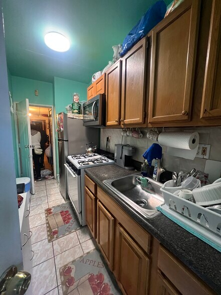 More Photos Of 10208 101st Ave, Jamaica Storefront Retail Residential For Sale