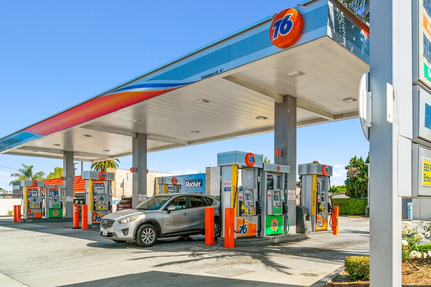 More Photos Of 4520 W Century Blvd, Inglewood Service Station For Sale